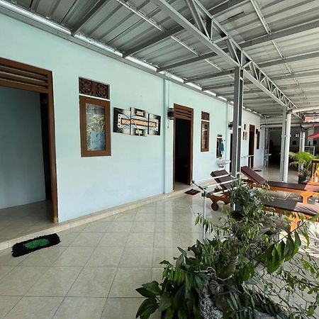 Capital O 92615 Villa Utama D'Alas Purwo Ringinpintu Exterior photo