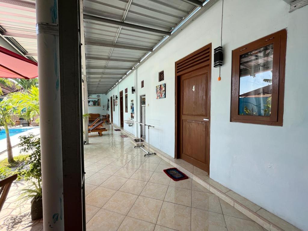Capital O 92615 Villa Utama D'Alas Purwo Ringinpintu Exterior photo